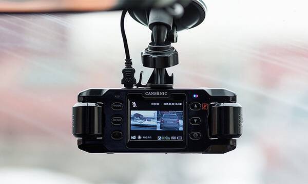 Рейтинг лучших видеорегистраторов с двумя камерами