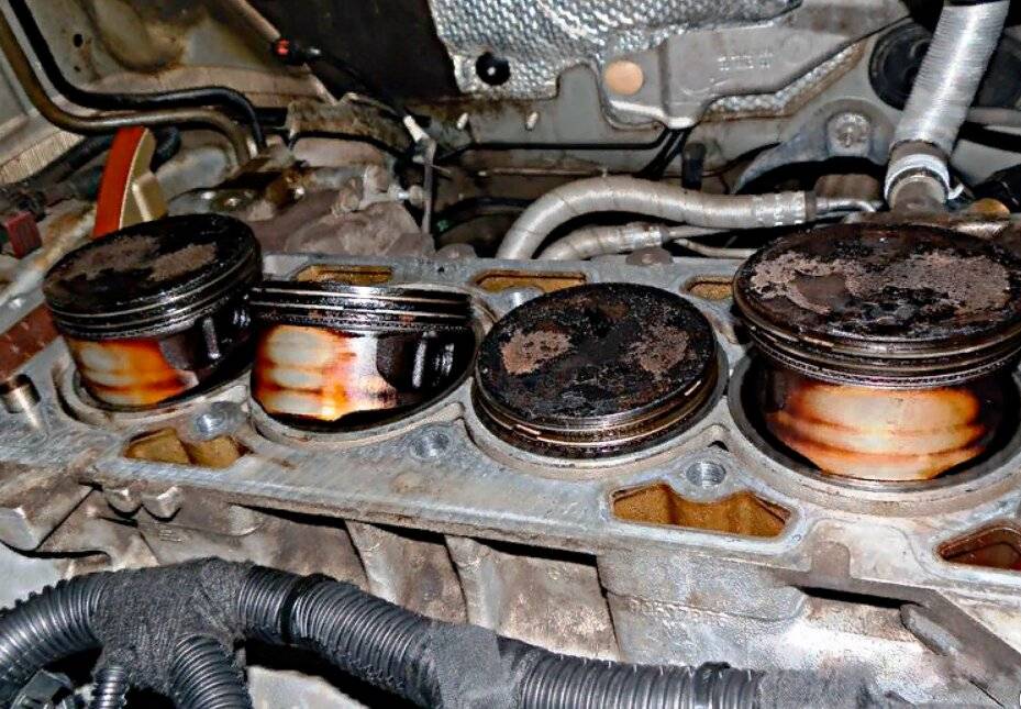 Почему двигатель ест масло и что делать чтобы уменьшить его расход?
