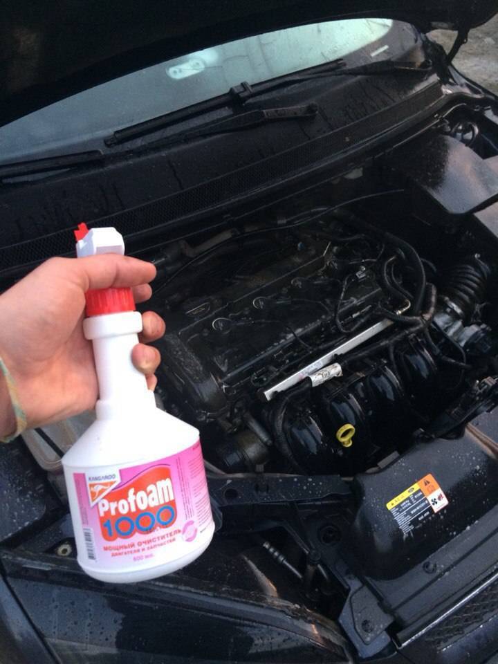 Чем отмыть двигатель авто от масла