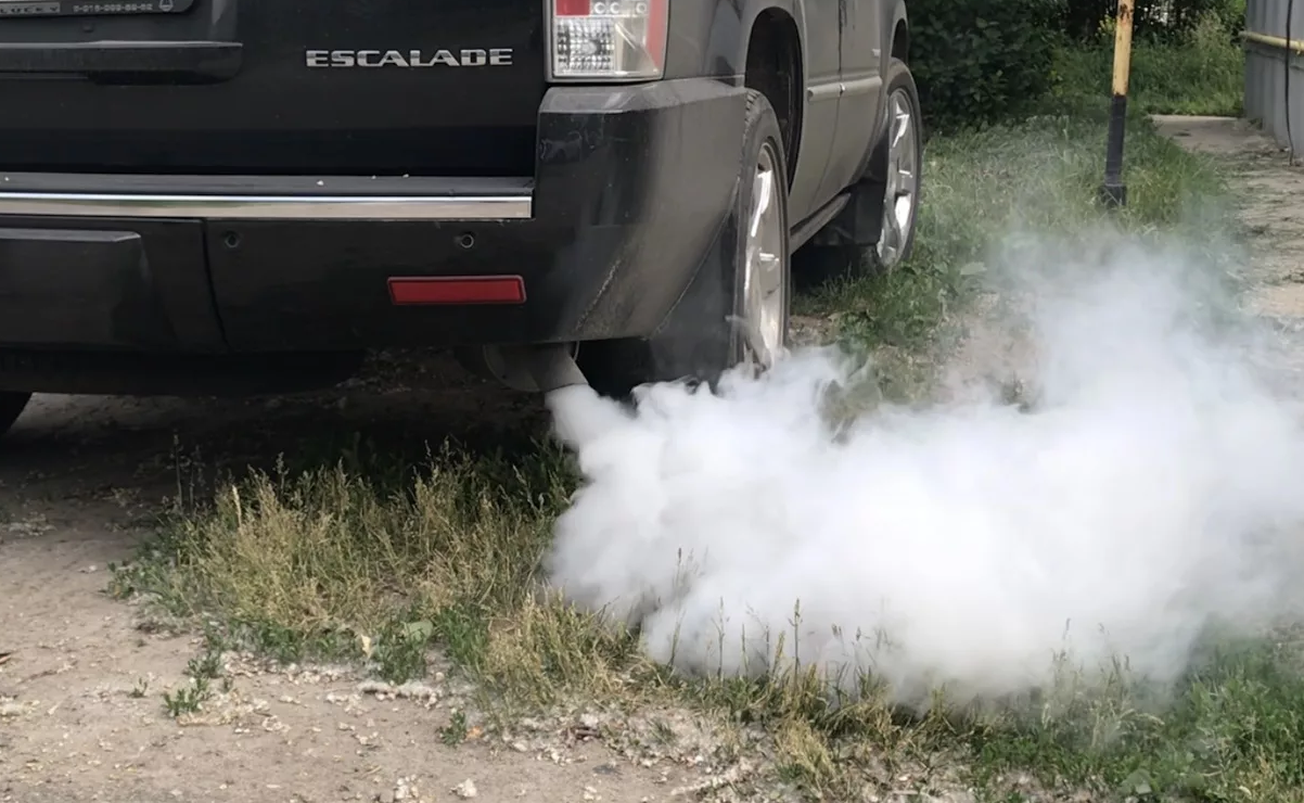 Причины появления дыма в выхлопах двигателя трактора мтз беларус