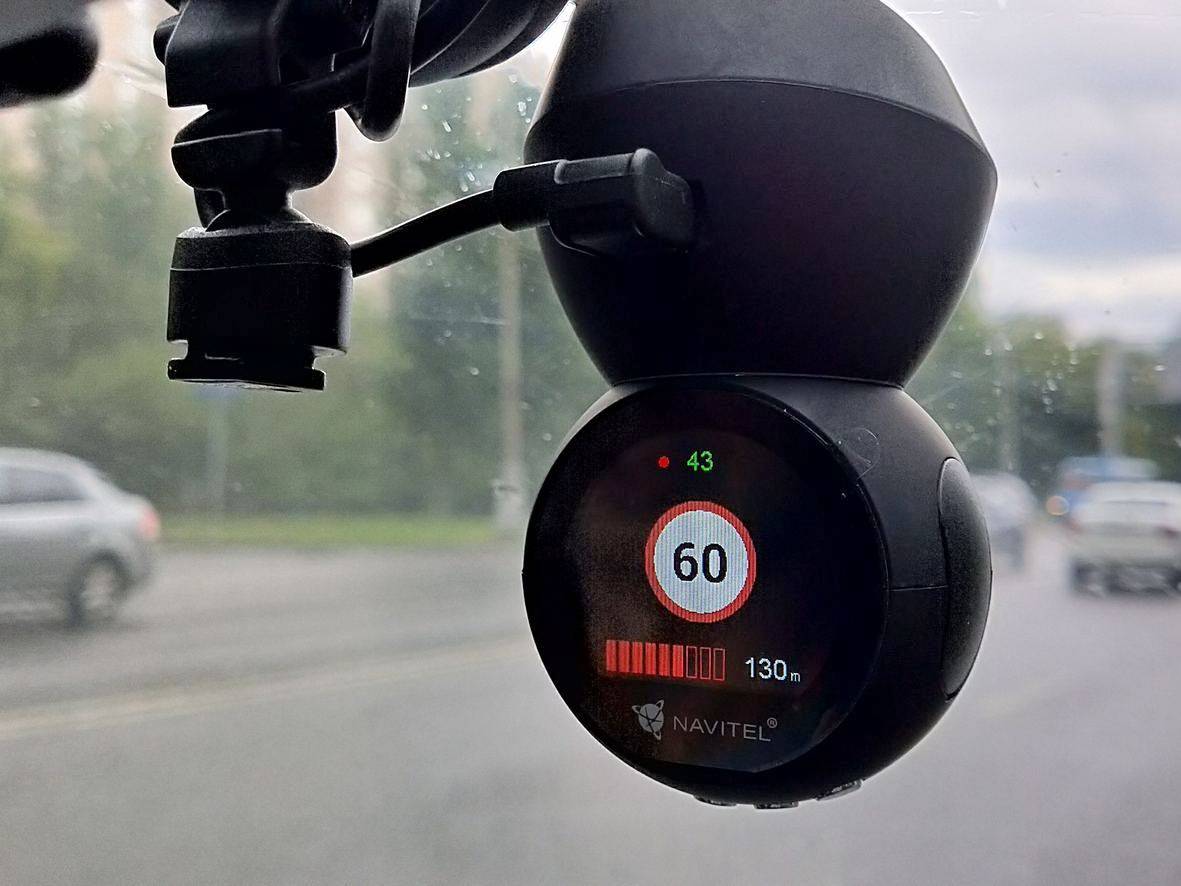 Обзор навигатора и видеорегистратора navitel re900: мастер на все руки | ichip.ru